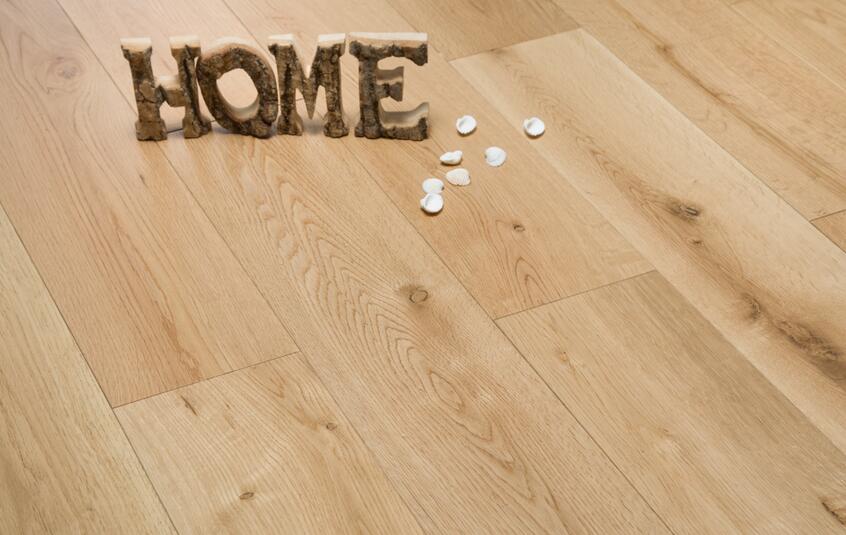 為什么用實木地板裝飾？